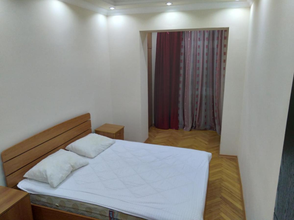 Апартаменти Melashvili 4 *