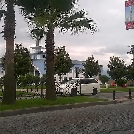 Apartment Melashvili 4 Batumi Exterior photo